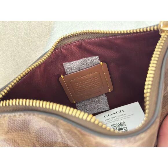 Coach CX606 Zip Top Crossbody Bag Signature Canvas With Horse And Carriage - Picture 4 of 5